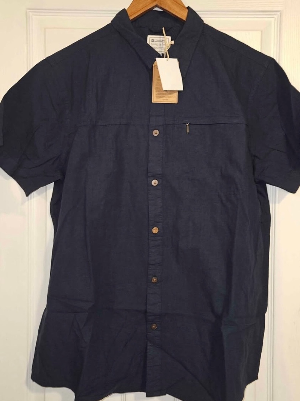 Men's Mountain Warehouse Navy Short-Sleeve Button-Up Shirt NWT